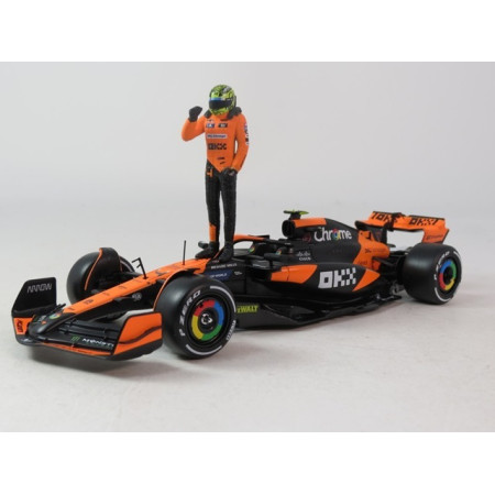 Машинка ігрова з фігуркою MCLAREN MCL38 18-28040